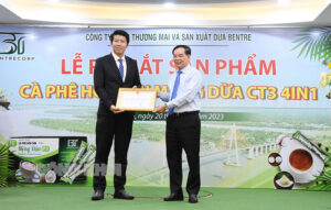 LỄ RA MẮT SẢN PHẨM CÀ PHÊ HÒA TAN MỘNG DỪA CT3- 4 IN1