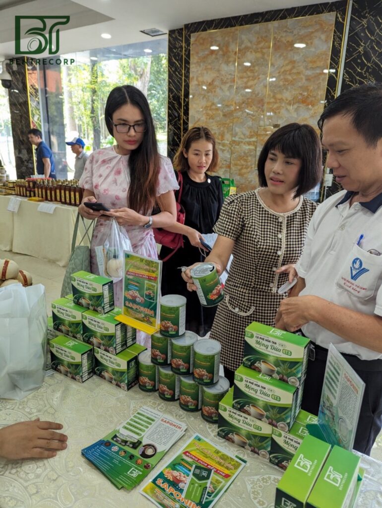 PHIÊN CHỢ ĐẦU NĂM -NGÀY HỘI KẾT NỐI GIAO THƯƠNG LẦN THỨ 34
