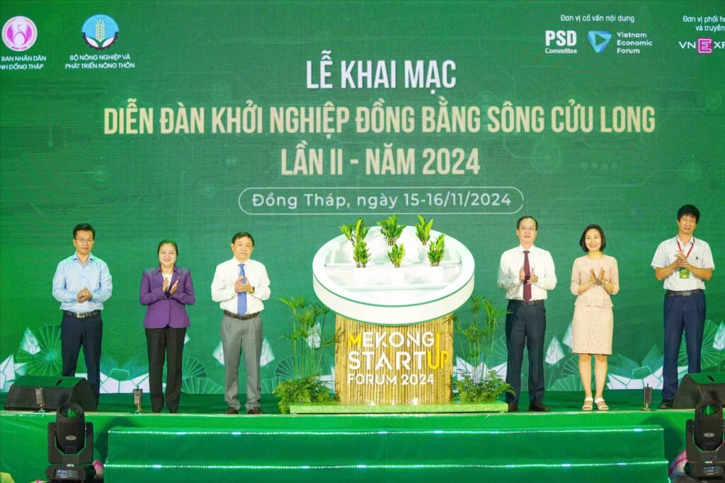 CHÚC MỪNG DIỄN ĐÀN KHỞI NGHIỆP ĐỒNG BẰNG SÔNG CỬU LONG LẦN II NĂM 2024 THÀNH CÔNG TỐT ĐẸP